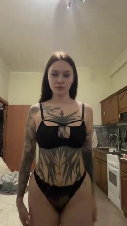 Юлия, 19 лет, г. Тюмень, район Любой — видео